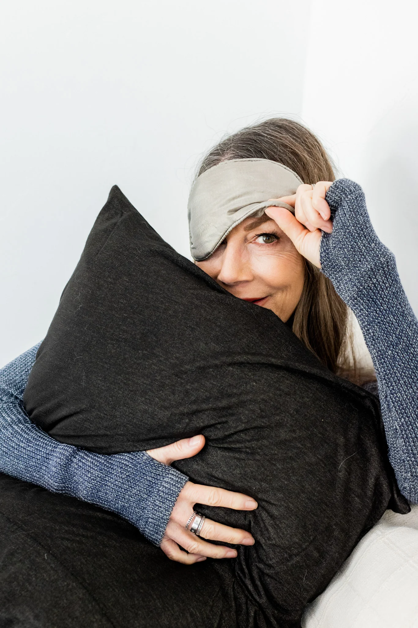 Black Silver Jersey Modal & Satin Pillowcase – Standard/Queen - Image 6